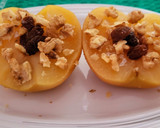 Foto del paso 2 de la receta: Manzanas asadas en microondas con nueces y miel