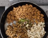 हेल्थी ड्रिंक(HEALTHY DRINK RECIPE IN HINDI) रेसिपी चरण 2 फोटो