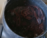 Foto del passaggio 4 della ricetta Tagliatelle al cacao con burro salvia e noci
