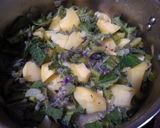 Foto del paso 2 de la receta: Patatas con borrajas