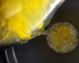 A picture of step 1 of Kachhe pakke aamo ka panna / raw mango panna.