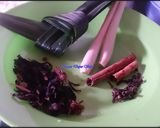 Foto langkah ke 1 dari resep Sirup Rosela Homemade.