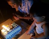 Foto langkah ke 9 dari resep Sponge bob B day cake.