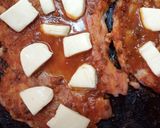 Foto del paso 8 de la receta: Matambrito a la pizza con papas rústicas sin tacc