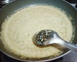A picture of step 1 of Suji Halwa.