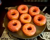 Une image de l'étape 8 de Donuts a la vanille au four.