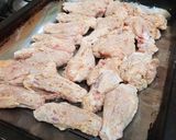 Foto del paso 6 de la receta: Buffalo wings (alitas de pollo con salsa buffalo)