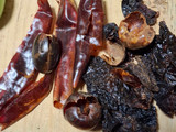 Carne de cerdo a los tres chiles
