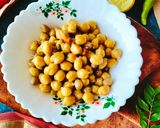 A picture of step 2 of Easy Chana masala chaat 😋 (Healthy Breakfast).