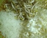Foto langkah ke 1 dari resep Soto Ayam Madura.