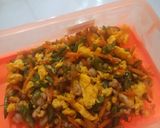 Foto langkah ke 2 dari resep Orak arik udang telur mpasi 11 bulan +.
