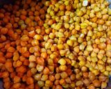 A picture of step 5 of Chana Halwa Puri.