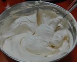 A picture of step 5 of Tres Leches Cake with Lucuma 😋.