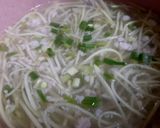 Hình bước làm 3 của món Canh bầu nấu thịt vai xay
