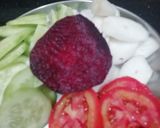 A picture of step 2 of Fresh Salad.