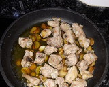 Foto del paso 1 de la receta: Mix de carnes blancas al ajillo