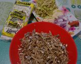 Foto langkah ke 1 dari resep Orek Teri Cabe Rawit.