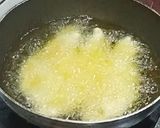A picture of step 6 of Sotong (Otak-otak KW).