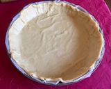 Une image de l'étape 1 de Tarte fermière chèvre-miel.
