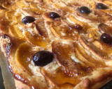Foto del paso 9 de la receta: Hojaldre de frutas, piñones y limón confitado, sobre crema pastelera