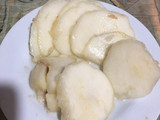 Waffles de harina de avena con peras