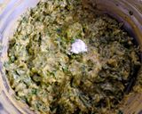 A picture of step 1 of Methi na gota / Methi pakoda.