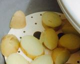 Hình bước làm 1 của món Bánh khoai tây
