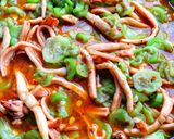 Hình bước làm 4 của món Mực om mướp