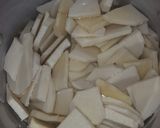 A picture of step 1 of Yam balls.