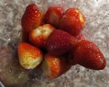 Foto del paso 1 de la receta: Cubitos de pulpa de frutilla