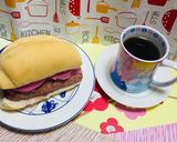 Foto del paso 2 de la receta: Pan con salchichas caseras!!