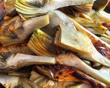 Foto del paso 4 de la receta: Estofado de alcachofas, almejas y langostinos