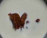 A picture of step 6 of Chikoo basundi.
