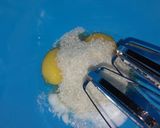 Foto langkah ke 1 dari resep Bolu kukus gula merah mekar.