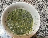 Hình bước làm 6 của món Lẩu Gà Lá É Măng Chua Ăn Kèm Các Loại Nấm