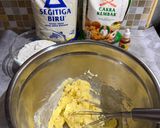 Foto langkah ke 2 dari resep Lemon Crincle Cookies.