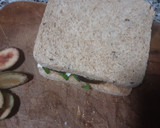 Foto del paso 4 de la receta: Sándwich de aguacate, queso brie y higos