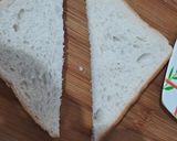 A picture of step 1 of Fruity Cornflakes Toast Sandwich.