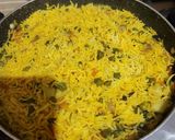 A picture of step 7 of Hara choliya pulao.