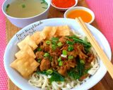 Foto langkah ke 5 dari resep Mie Ayam Surabaya.