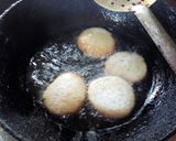 পাউরুটির টক ঝাল মুচমুচে বিঙ্কুট (paurutr tok jhaal muchmuche biscuit recipe in Bengali) রেসিপির ধাপ 2 ছবি