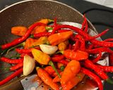 Foto langkah ke 1 dari resep Sambal Cabe Serbaguna.