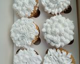 A picture of step 5 of Vanilla cup cake.