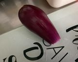 Une image de l'étape 6 de Salade de tomates et concombre à l’oignon rouge et persil.