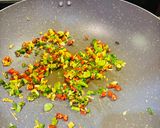 Foto langkah ke 2 dari resep Ayam Popcorn Cabe Garam.