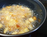 Foto del paso 2 de la receta: Bolitas de soja con quesitos en salsa