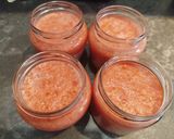 Foto del paso 4 de la receta: Tomate licuado y congelado en botes
