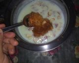 A picture of step 4 of Apple Kheer.