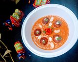 A picture of step 18 of Rajasthani gulab jamun curry in Badami gravy.