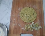 A picture of step 4 of Sorghum Paratha(jawar ka paratha).